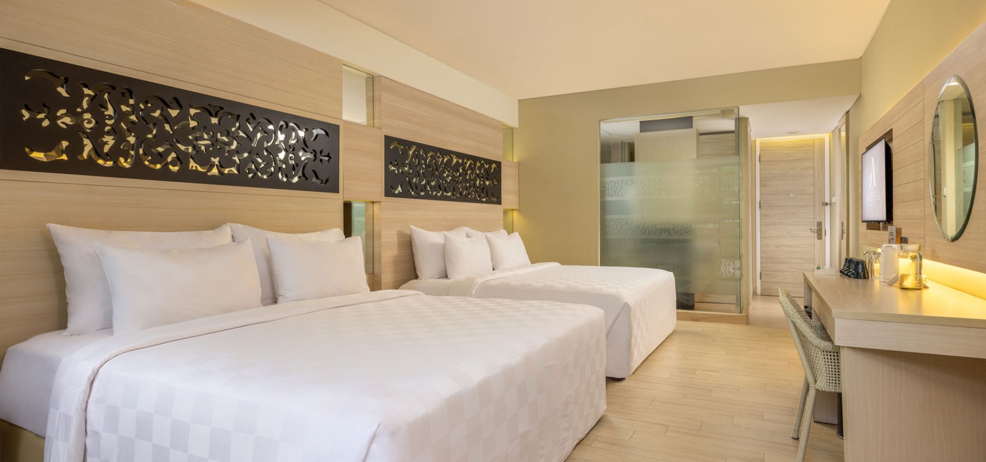 family-pool-view-lk2