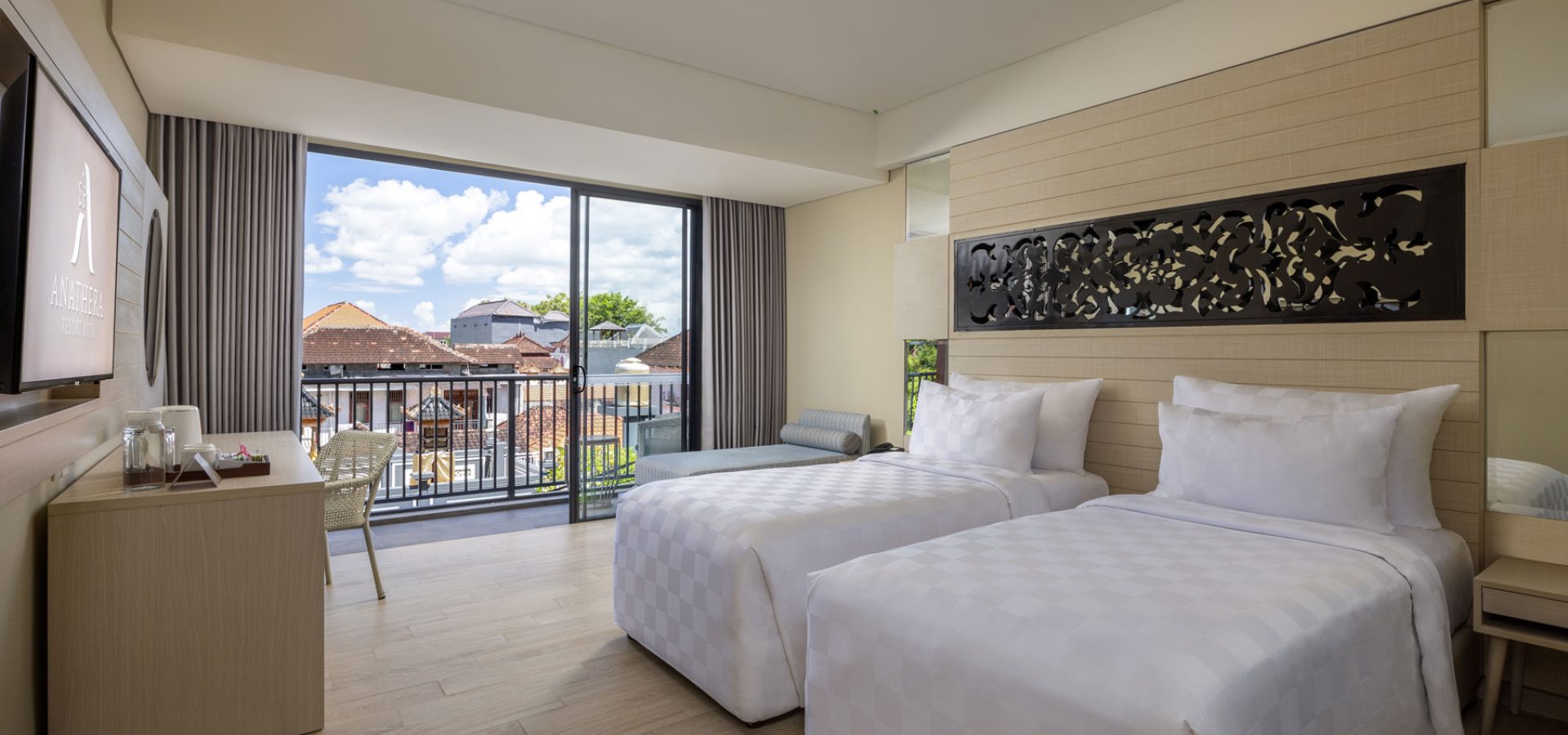 grand-deluxe-city-view-lk1